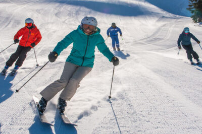 Bermain Ski dan Seluncur Salju di Resor Alpen Teratas